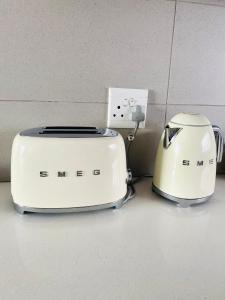 The Minimalist Hideout