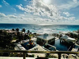 Solymar penthouses with terraces