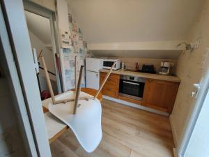 Appart'hotels Bristol Manor N20 terrasse cuisine et chambre : photos des chambres