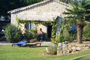 Maisonette #16, 4 Pers, Domaine De Ribiere - Ubytování bez kategorie ve městě Grospierres