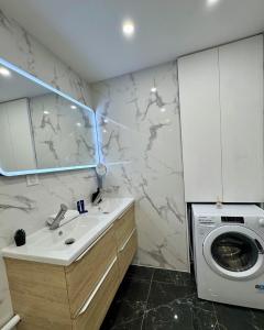 Appartements Bright and Spacious 4BR family apt I 10 min to metro, 15 minutes to Orly Airport : photos des chambres