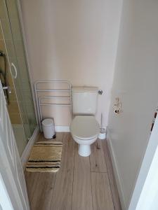 Sejours chez l'habitant Chambre privee climatisee chez particulier, WIFI : photos des chambres