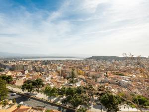 Martini Time, panoramic terrace on the castle walls img13