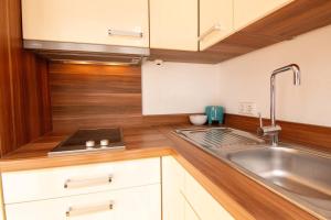 Exklusive 1-Zimmer-Wohnung in KA-Stadt