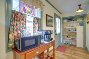 Walk to Park and River Dog-Friendly Cambridge Gem