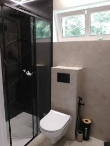 Warmia Forest House - Pod koronami drzew