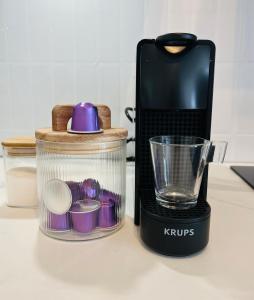 A 50 mètres de la frontière de Bâle,bus-tram, avec parking