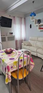 LIENCRES, céntrico, PLANTA BAJA