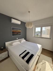 Alma Mare - Modern Apartment with Soul & View