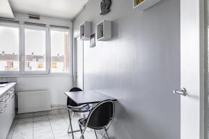 Sejours chez l'habitant Chambre lumineuse et cosy, bord de marne, proche Paris : photos des chambres