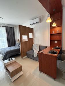 1 bedroom apt in country club