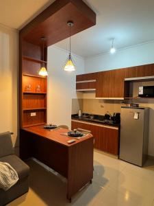 1 bedroom apt in country club