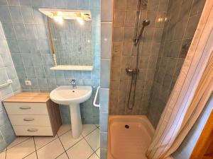 Appartements Appartement Confortable 85m² pour 6 Pers. avec Terrasse, a 300m des Pistes a St Martin de Belleville - FR-1-452-382 : photos des chambres