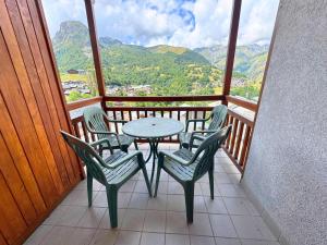 Appartements Appartement Confortable 85m² pour 6 Pers. avec Terrasse, a 300m des Pistes a St Martin de Belleville - FR-1-452-382 : photos des chambres