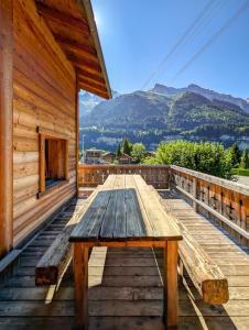 Magnifique chalet avec vue Centre Champéry