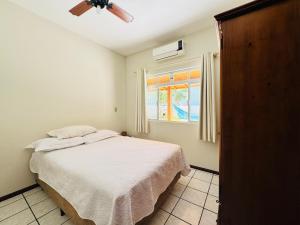 Casa dos Golfinhos - Praia de Palmas a 100m do mar