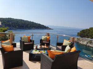 Apartments Rogošić