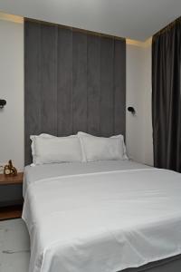 Stay at Jimi Ulcinj