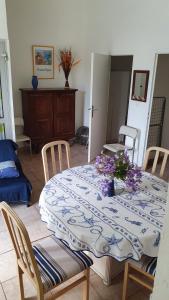 Appartements Les cigognes : photos des chambres