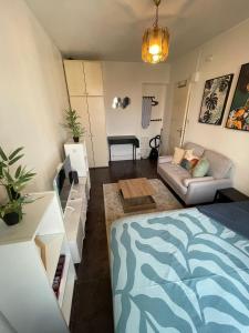 Charmant studio deux min métro