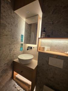 Promenade central studio