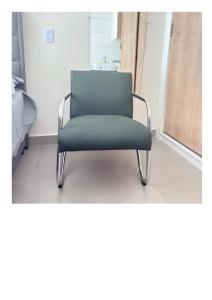 38nv Studio Liberdade SP 300 metros Estação Japão até 03 pessoas