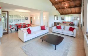 Gorgeous Home In Casperia