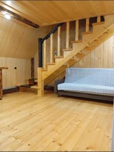 Тишина гір Над потоками