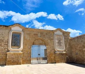 La Caverna - Bari Vecchia, Fronte Mare