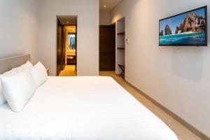 The Paraiso Residences Exclusive Marina Condos