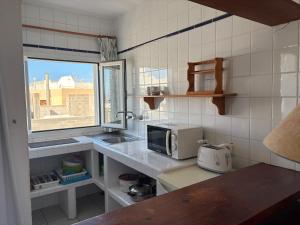 Copacabana 27 - 1 minute from the Sea