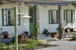 Luksuzna podeželska hiša blizu vinske ceste