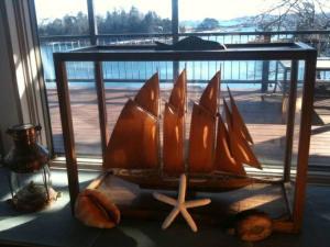 SPECTACULAR OCEANFRONT ON BOSTONs SCENIC NORTH SHORE