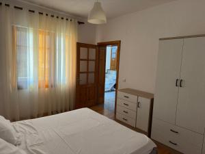 Ilis Apartment, Pogradec