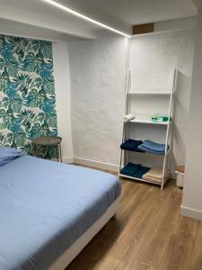 Appartement rénové plein centre