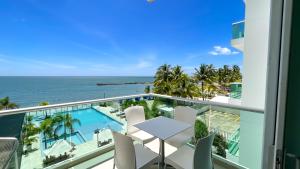 Magico Apartamento Frente al Mar 4 Habitaciones BM33