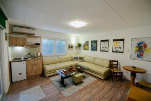 SOKO Guesthouse & Garden