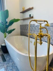 Casablanca stylish studio i904 TenTon Zamalek