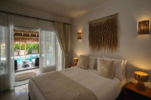 Sol Villas - Modern Tropical Stays