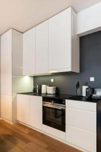 Modern apartment near Old Town