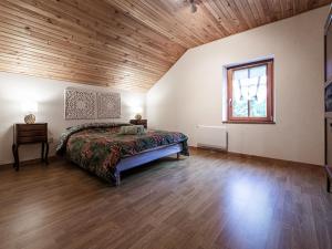 Maisons de vacances Charmante maison forestiere, 3 chambres, activites nature, proche Gerardmer et Epinal. - FR-1-589-636 : photos des chambres
