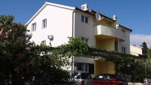 Apartment Okrug Gornji 28