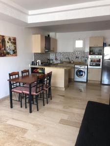 Playa Del Pacha, marina smir