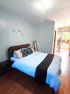 Marias Inn Deluxe Room