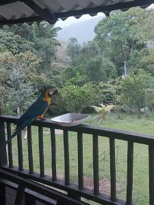 Grande y hermosa casa de tapia