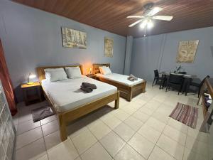 Studio Apartment 3 & AC-2 Pools-Jungle-Beach-WiFi-TV