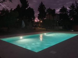 Noravilla con piscina fra mare e montagne