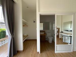 HomeGate Resort โฮมเกท รีสอร์ท