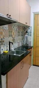 Close by landmarks and airport