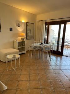 Riva dei Lestrigoni img8